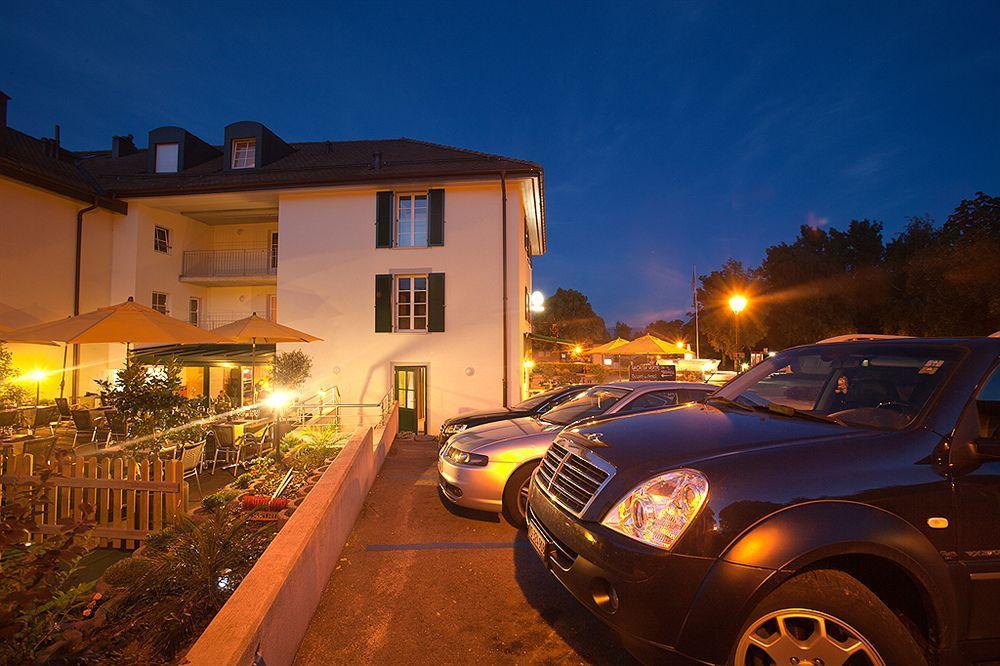 Hotel Restaurant La Croix Verte Vich Exterior photo